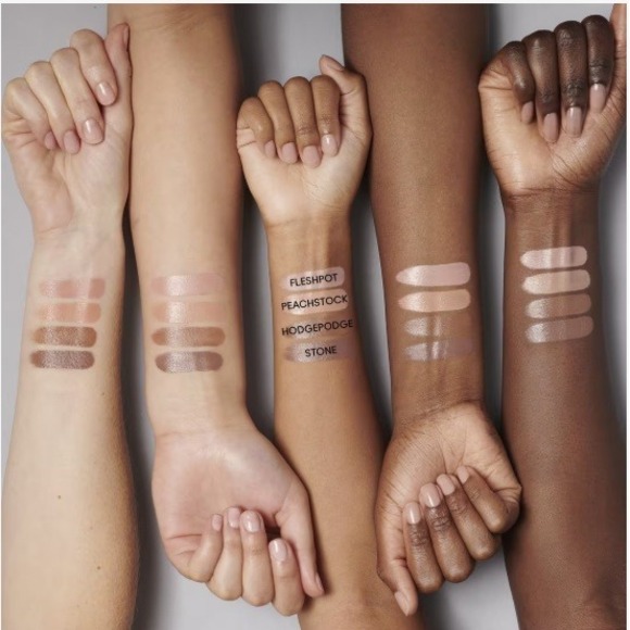 M·A·Cximal Sleek Satin Lipstick FLESHPOT | MAC - Picture 4 of 4